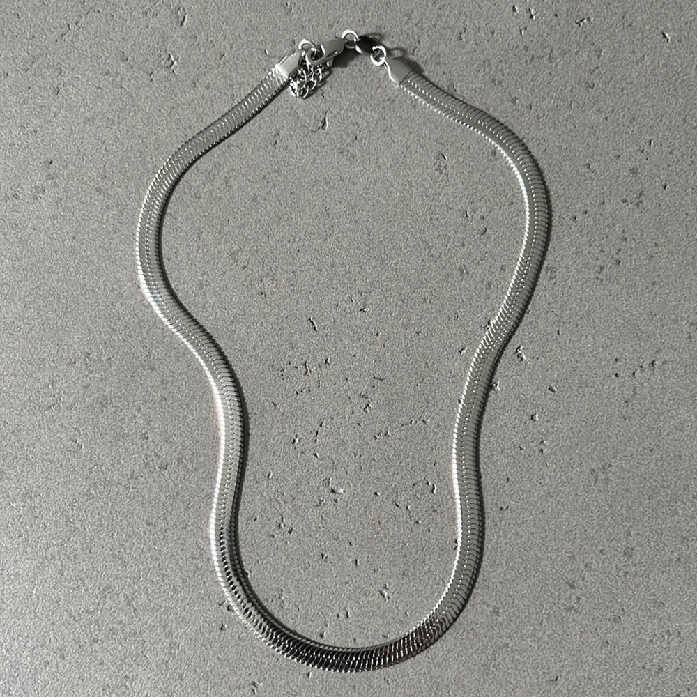 Jennifer Zeuner Chain Necklace